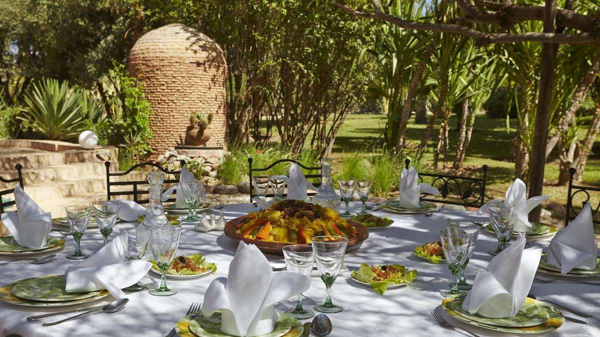 Location de vacances,Villa,Villa 10 chambres avec services hôteliers dans la Palmeraie,Marrakech,Palmeraie