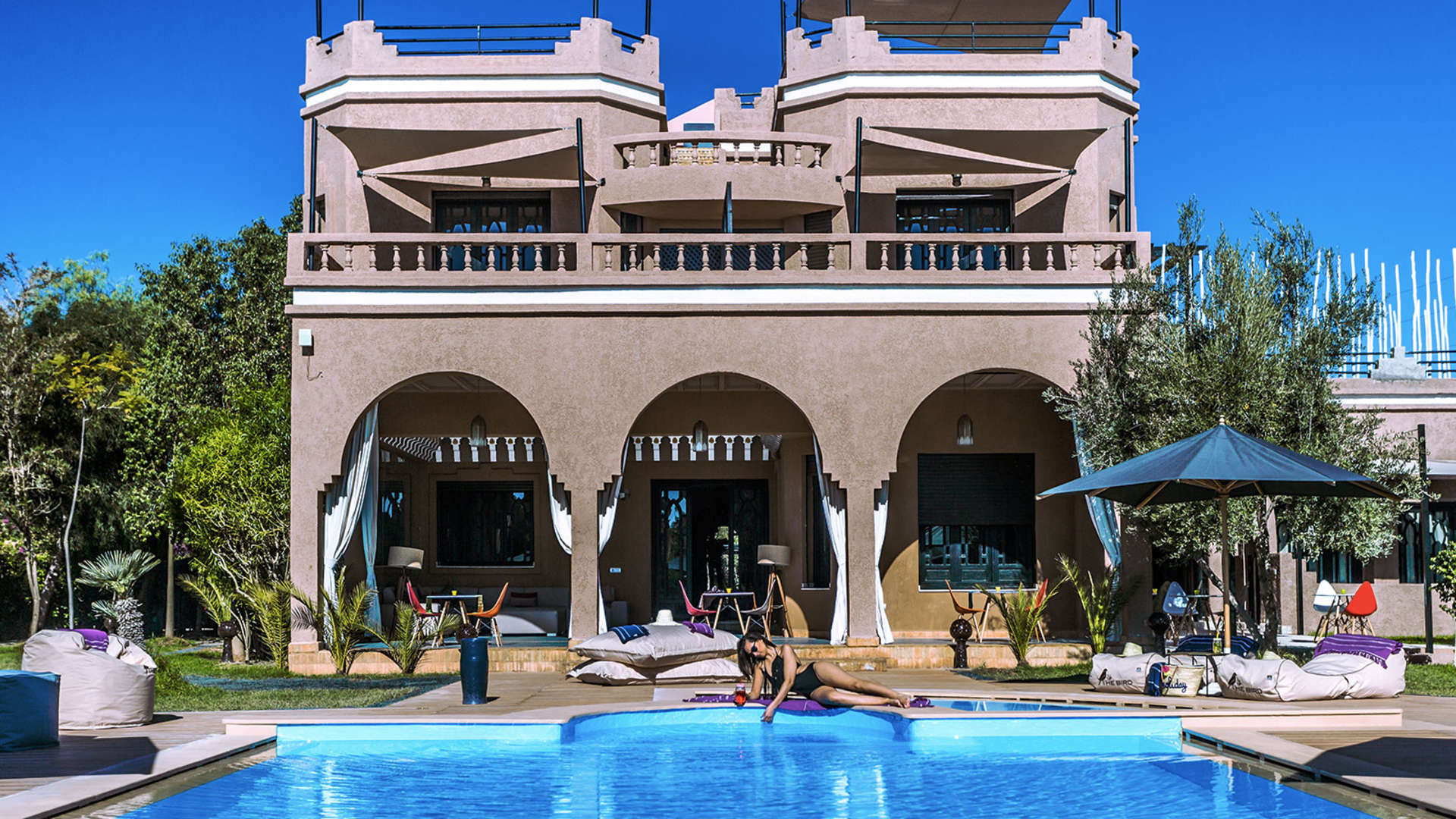 Location de vacances,Villa,Villa de luxe de 6 suites exceptionnelles avec spa et restaurant et services hôteliers ,Marrakech,Route de Fès