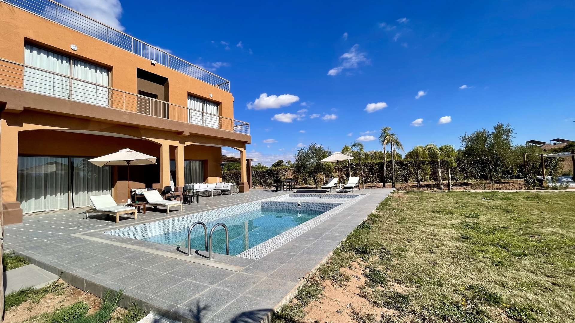 Location longue durée ,Villa,Superbe proposition de location longue durée Villa 3 ch avec Hammam sur 4000M2 20min. du centre,Marrakech,Route de Fès
