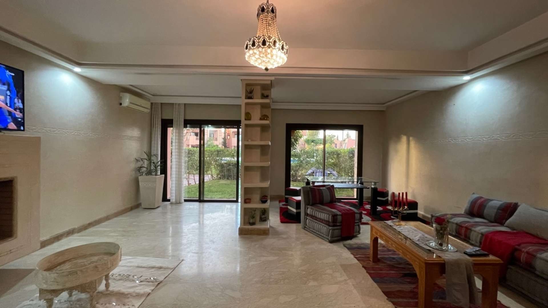 Location longue durée ,Appartement,Appartement 2ch salon en rez de jardin résidence sécurisée avec piscine ,Marrakech,Agdal