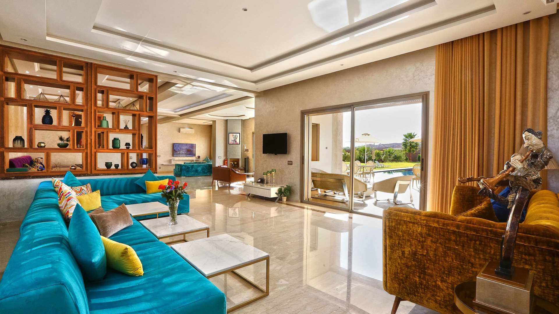Location de vacances,Villa,Location Saisonnière d'Exception : Palace de prestige avec 8 suites et salle de célébrations polyvalente,Marrakech,Route Amizmiz
