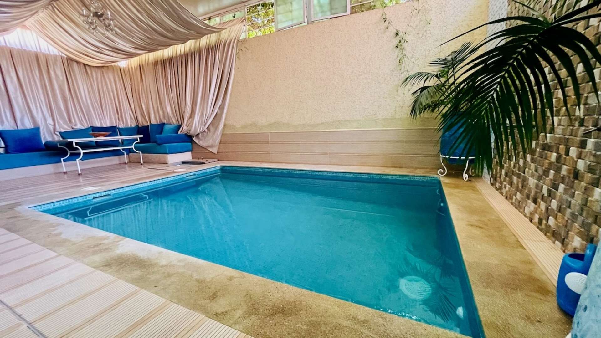 Location longue durée ,Appartement,**À Louer : Appartement de Prestige en Rez-de-Chaussée avec Piscine Privée**,Marrakech,Route de l'Ourika