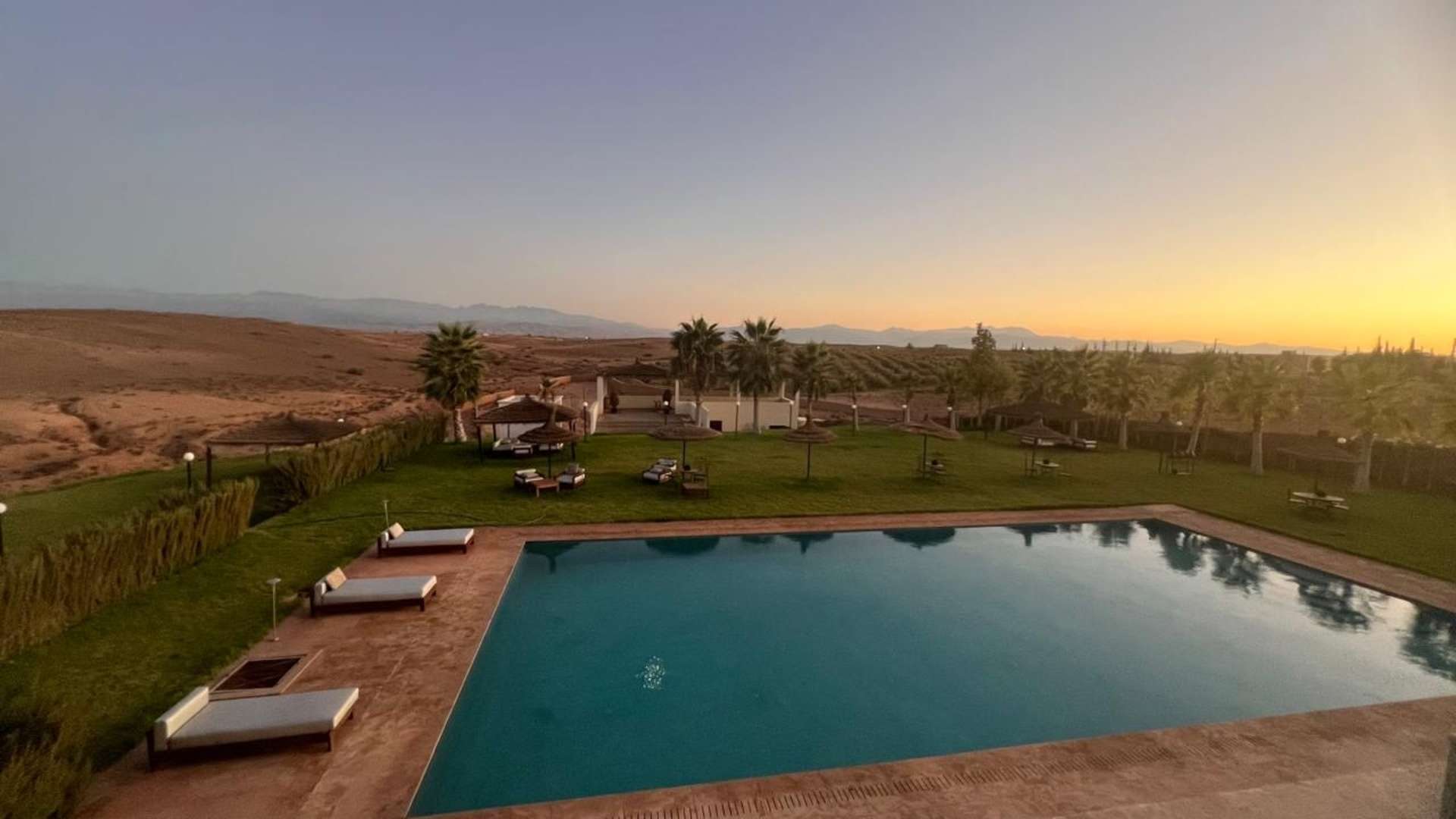 Location longue durée ,Villa,À louer - Villa de Prestige sur la Route d’Agafay,Marrakech,Route d'Agafay