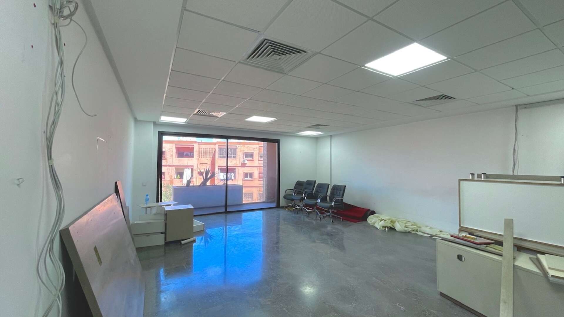 Vente,Bureaux & Commerces,À VENDRE – Plateau de BUREAU Av. Allal El Fassi – EMPLACEMENT PREMIUM,Marrakech,Av Allal El Fassi