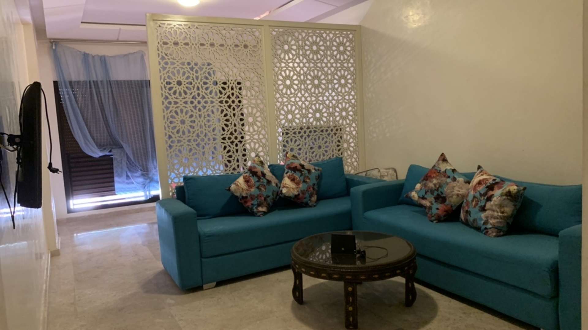 Location longue durée ,Appartement,Studio meublé bien situé à Guéliz dans une résidence avec piscine ,Marrakech,Guéliz