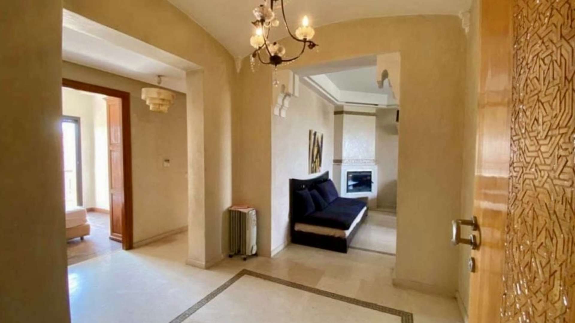 Location longue durée ,Appartement,Appartement à la location longue durée vide avec vue dégagée au dernier étage avec une jolie terrasse,Marrakech,Camp Al Ghoul