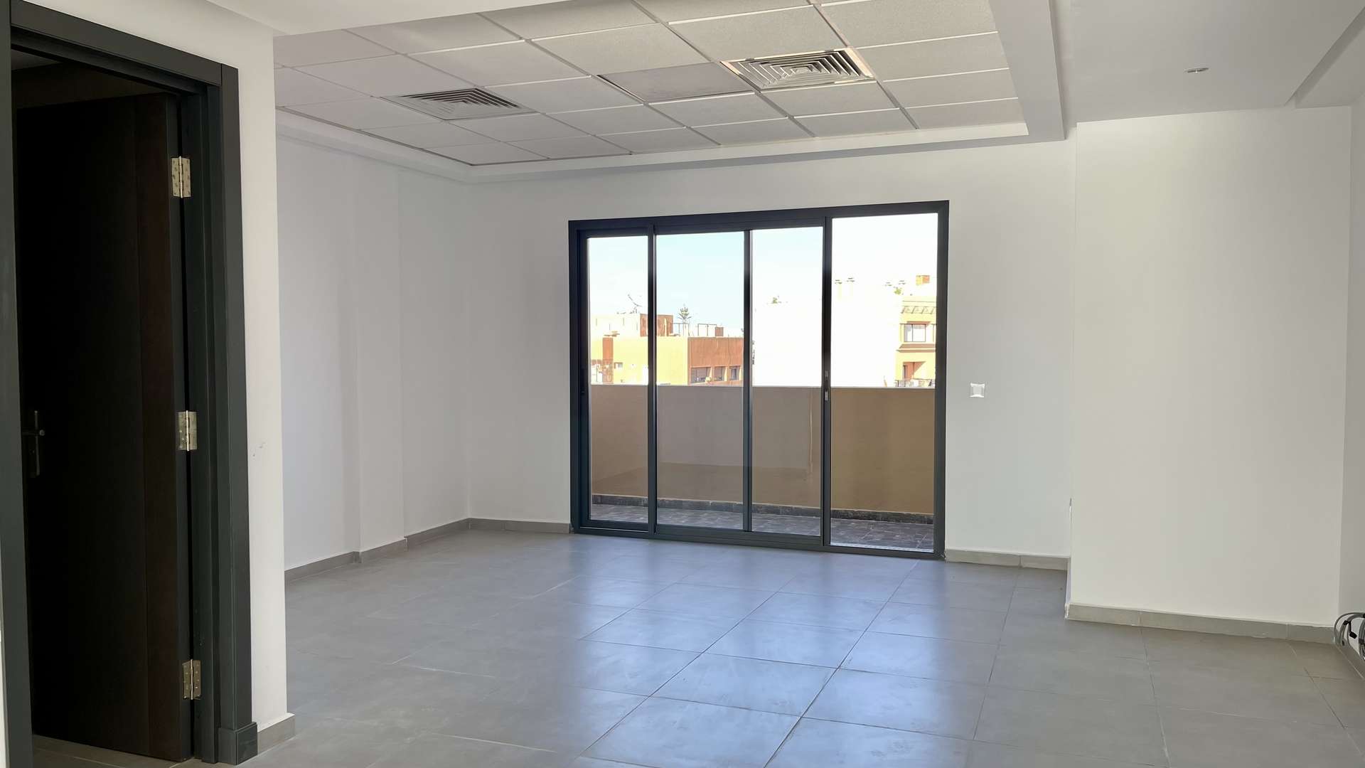 Location longue durée ,Bureaux & Commerces,Plateau de bureau 86M2 Neuf plein centre de Guéliz: Nouveau Centre d'Affaires!!,Marrakech,Guéliz