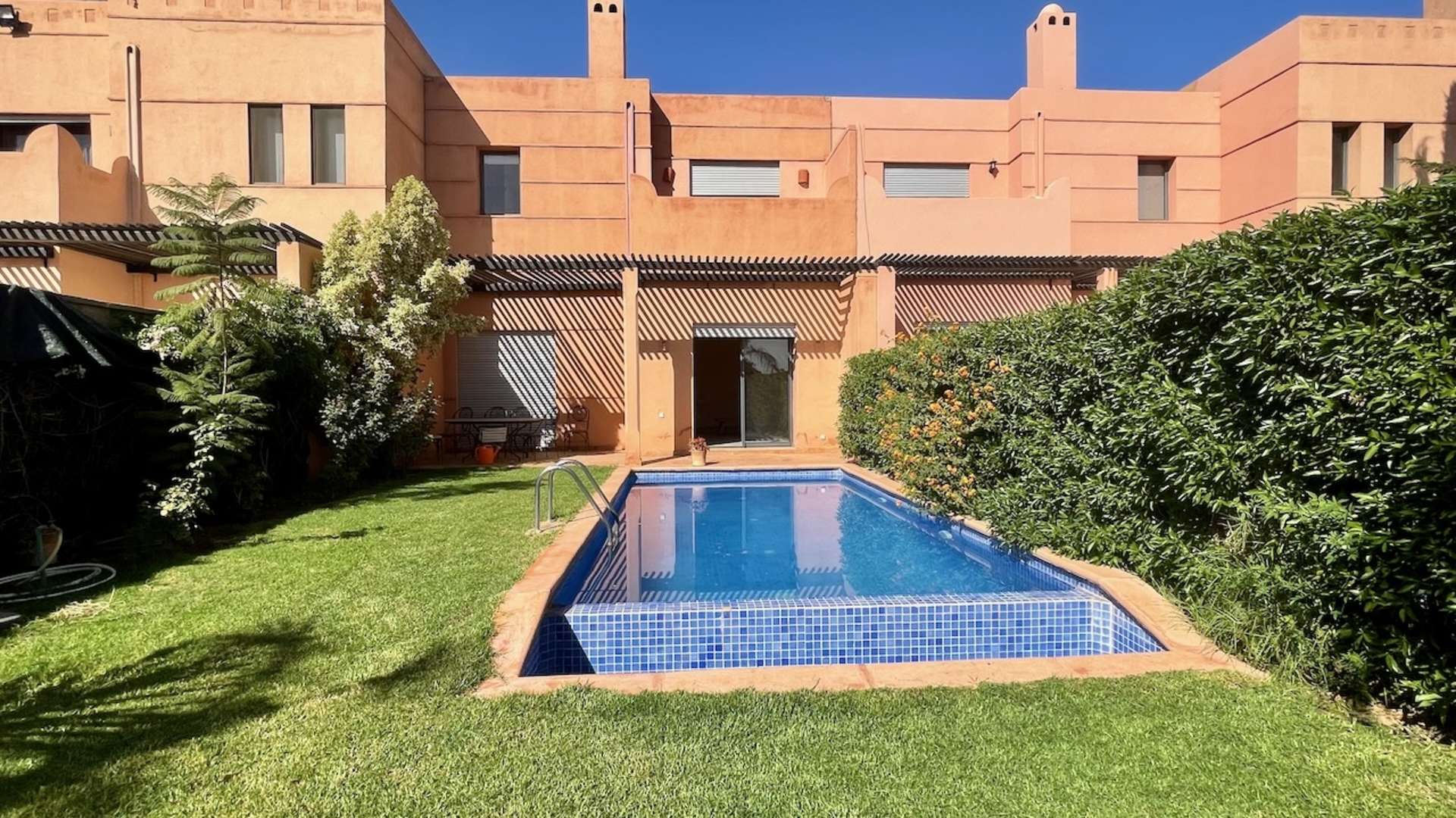 Vente,Villa,Villa Quasi-Neuve bien placée face à l'Atlas dans un resort golfique à 20 min. du centre de Marrakech,Marrakech,Route de l'Ourika